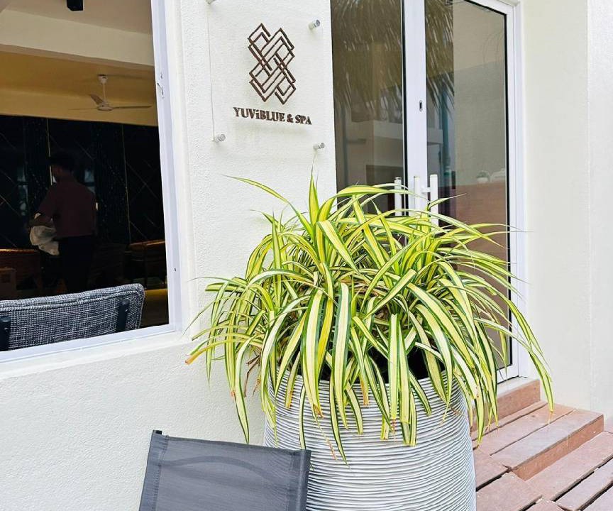 Kanuhuraa Hotel | 170 m² Hotel ∙ 14 bedrooms ∙ 3 guests