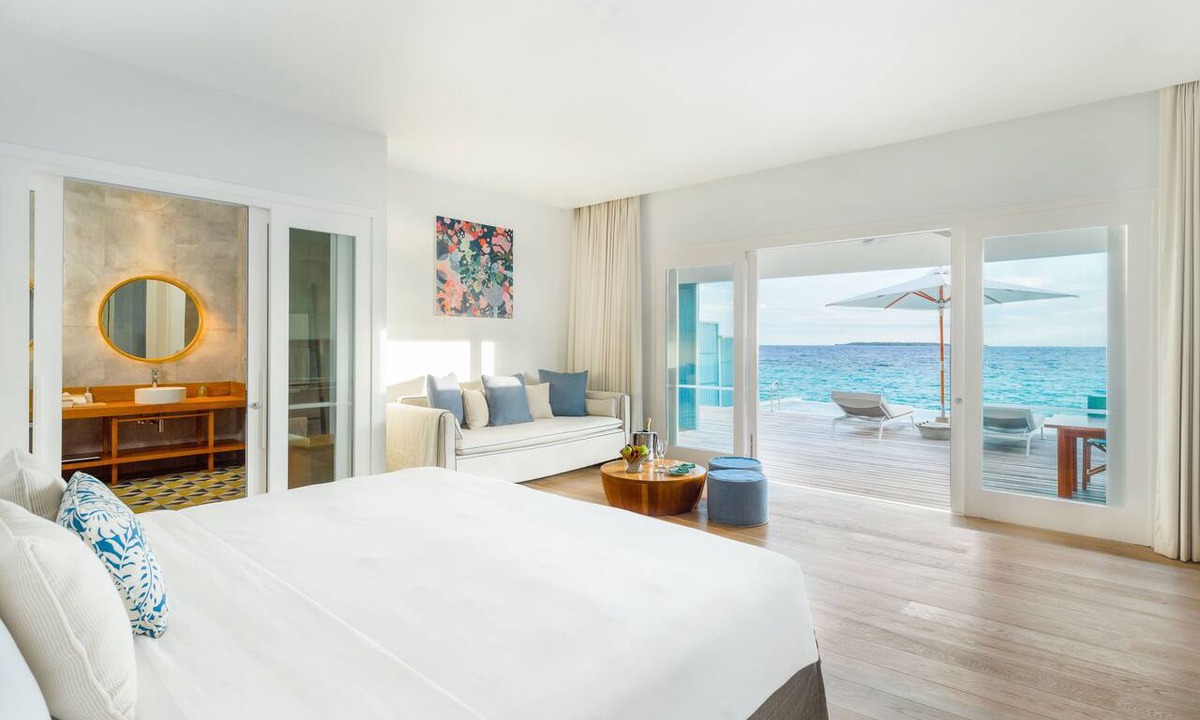 Finolhas Island Resort | Amilla Maldives