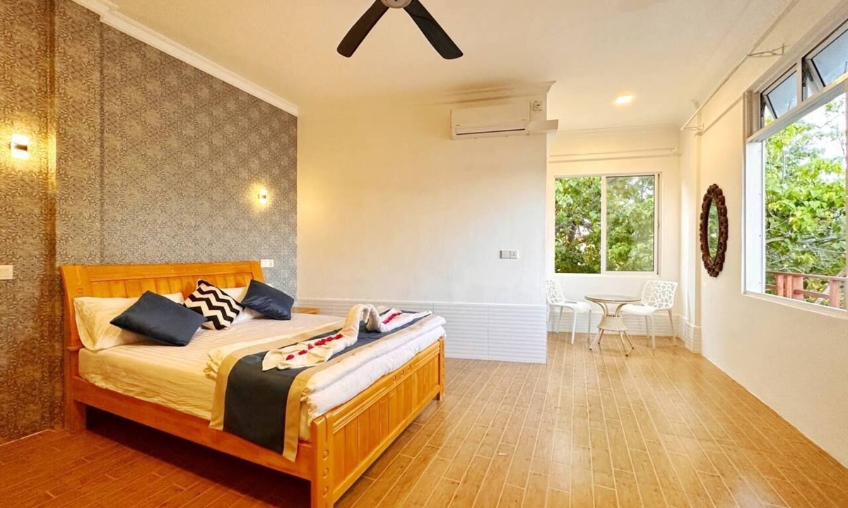 Gulhi House | Aqua Sunset