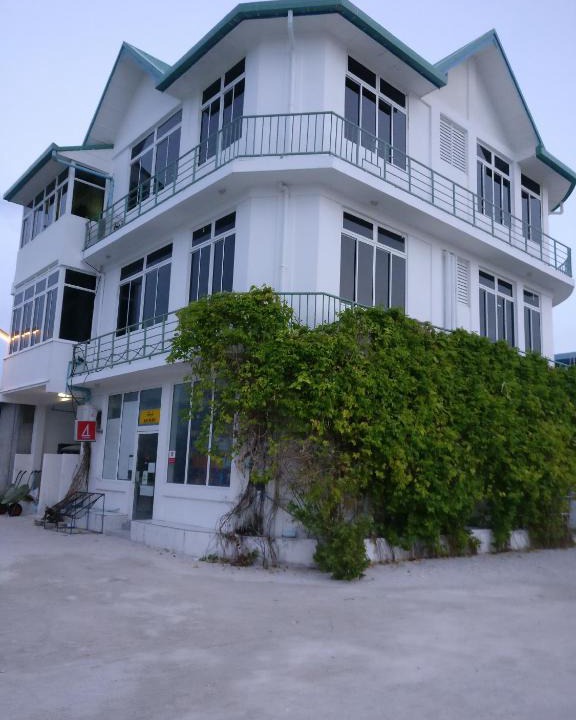 Dhaandhoo Bed & Breakfast | Baivaru Guesthouse
