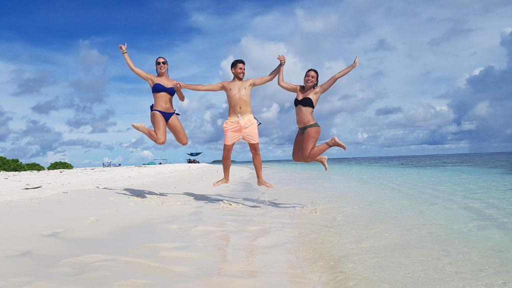 Hangnaameedhoo House | Beach Star Maldives