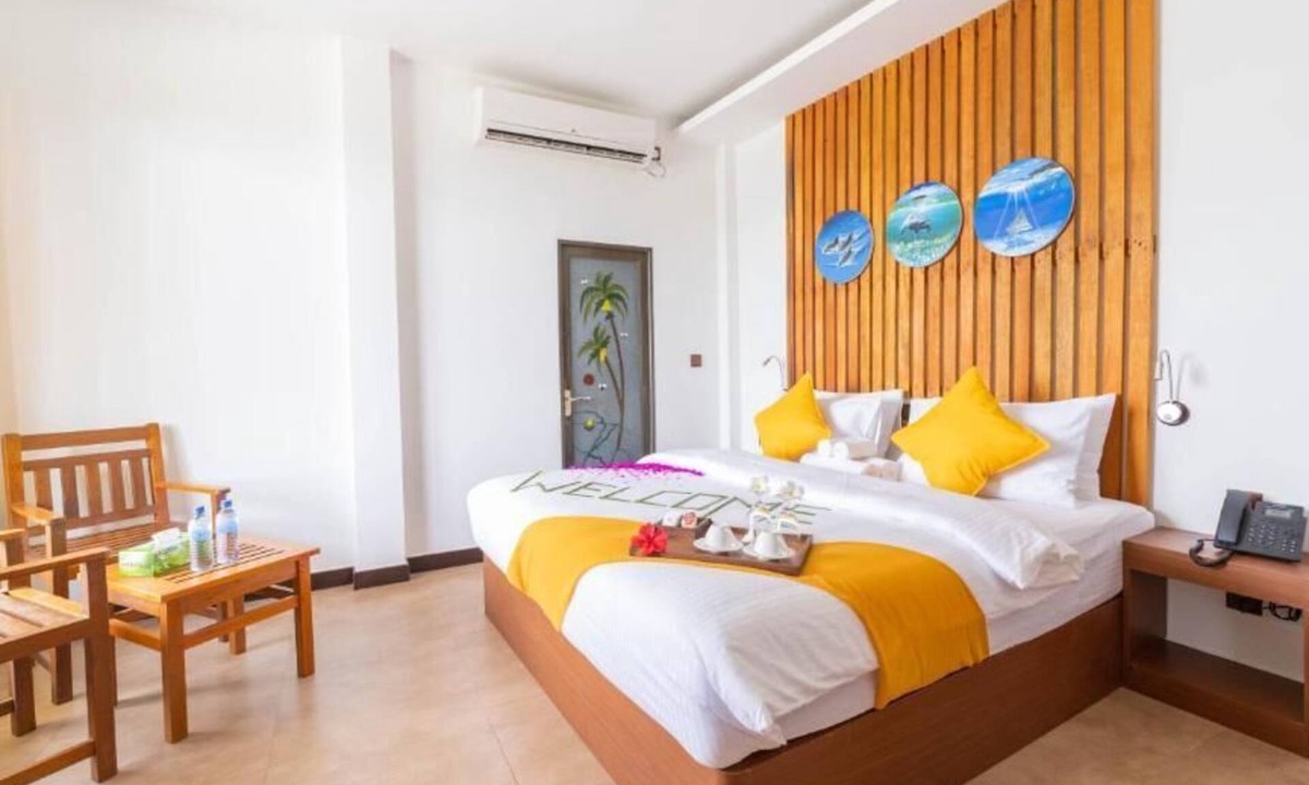 Gulhi House | Beach Stone