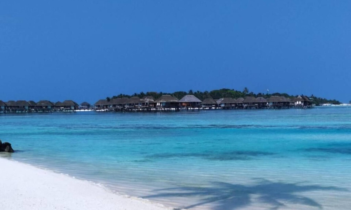 Huraa Hotel | Courtyard Maldives