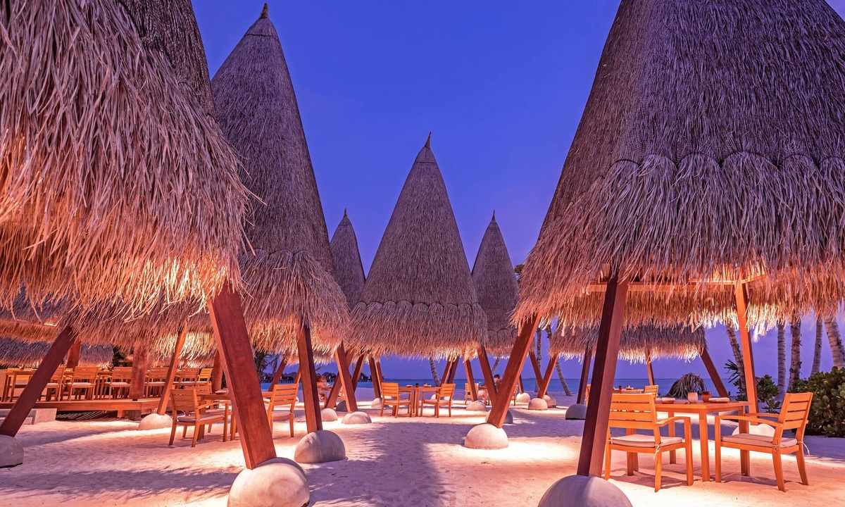 Aarah Resort | Heritance Aarah - Premium All Inclusive - 40 Minutes away from Male by Seaplane