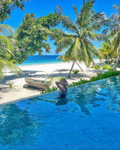 Dharavandhoo Hotel | Kiha Beach