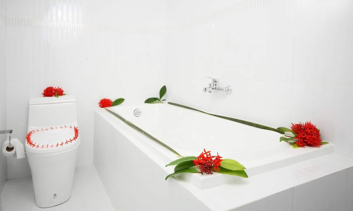 Rasdhoo Hotel | Rasdhoo Coralville