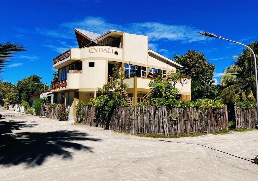 Niyama House | Rindali - The speedboat from Malé to the hotel departs at 1130 every Monday Thursday and Saturday and from the hotel to Malé at 0630 and five domestic flights are available every day