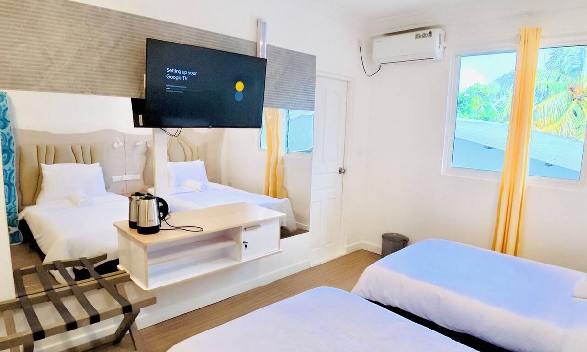 Thulusdhoo Island Hotel | VelaaOlhu - Turtle Hive Thulusdhoo