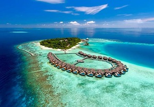 5-Star Hotel ∙ Baros Maldives