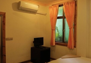 Deluxe Double Room (Ground Floor)