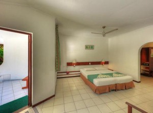 Fihalhohi Island Resort | Fihalhohi Island