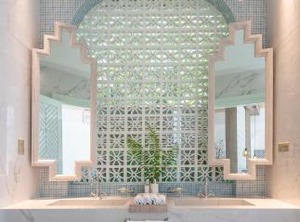 Malahini Kuda Bandos Resort | Kuda Bandos