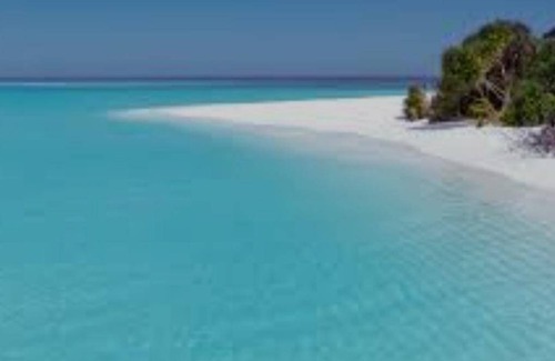 Faafu Atoll House | 100 m² House ∙ 6 bedrooms ∙ 2 guests