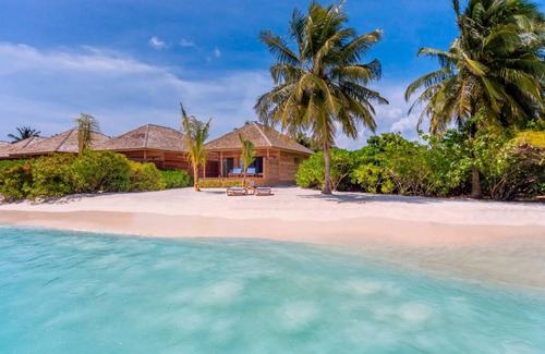 Huruvalhi Resort | 132 m² Resort ∙ 127 guests