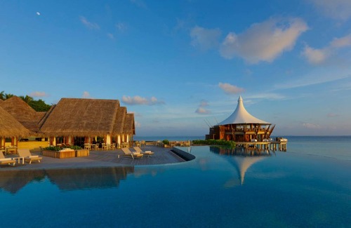 Baros Island Resort | 268 m² Resort ∙ 2 bedrooms ∙ 127 guests
