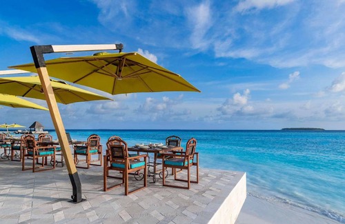 Kihavah Resort | 2994 m² Resort ∙ 4 bedrooms ∙ 127 guests