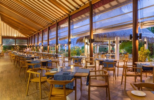 Ookolhufinolhu Resort | 300 m² Resort ∙ 2 bedrooms ∙ 127 guests
