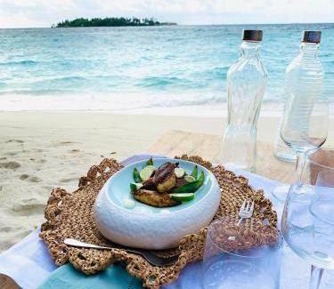 Thinadhoo Hotel | 44 m² Hotel ∙ 3 guests