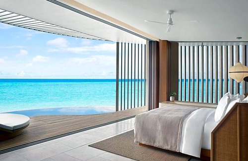 Kanifinolhu Island Hotel | 5-Star Hotel ∙ The Ritz-Carlton Maldives, Fari Islands