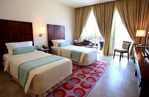 Hulhule Hotel | Hulhule Island Hotel
