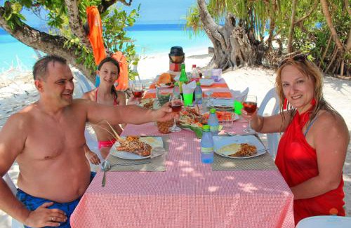 Hangnaameedhoo House | Ocean Beach Inn - Maldives