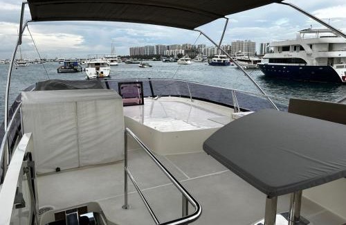 Hulhule Other | Pvt boats for rent from Velana International Airport