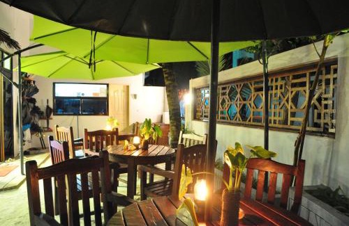 Maafushi House | Summer Villa Guest House
