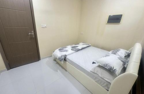 Fuvahmulah House | Violetfehi Homestay