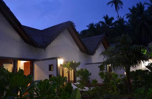 Nolhivaranfaru Bed & Breakfast | 121 m² Bed and breakfast ∙ 8 guests