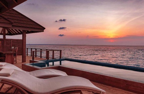 Madivaru Resort | 329 m² Resort ∙ 2 bedrooms ∙ 20 guests