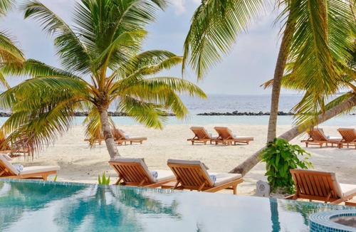 Dhigali Resort | 400 m² Resort ∙ 2 bedrooms ∙ 127 guests