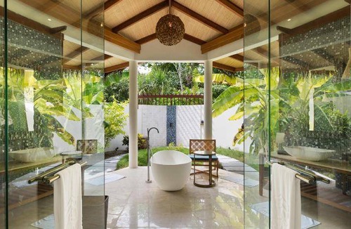 Furaveri Resort | 600 m² Resort ∙ 2 bedrooms ∙ 127 guests