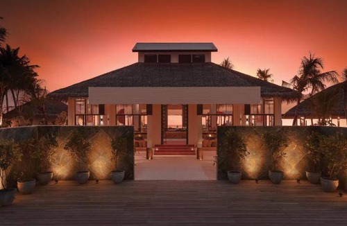 Farukolhufushi Island Resort | 75 m² Resort ∙ 2 guests