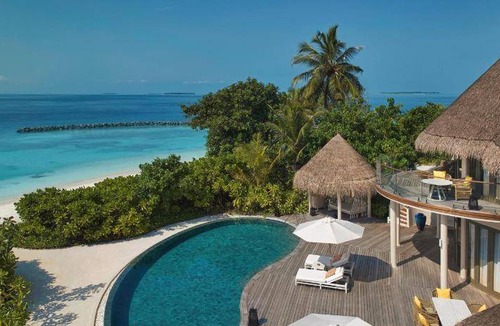 Thiladhoo Resort | 922 m² Resort ∙ 3 bedrooms ∙ 10 guests