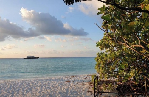 Dhigurah Apartment | Affordable holiday in Maldivesnnn