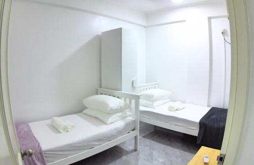 Male House | AlTyn Stay