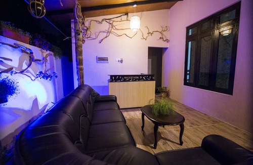Thoddoo House | Ari Heaven
