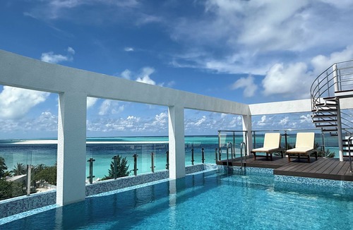 Gulhi Hotel | Arrival Beach and Spa at Gulhi