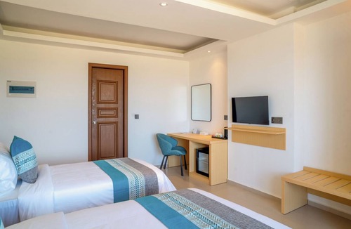 Huraa Hotel | Atollios Skyview Hotel