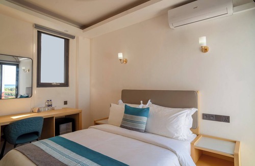 Huraa Hotel | Atollios Skyview Hotel