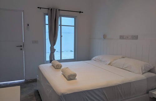 Thoddoo House | Avi Guesthouse