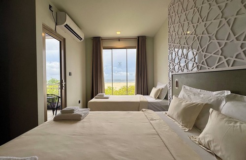 Gulhi Hotel | Avyanna Gulhi Beach