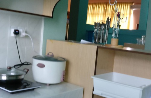 Dhaandhoo House | Baivaru Guesthouse Services
