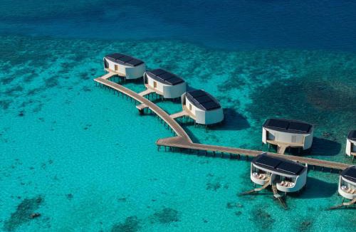 Farukolhufushi Island Resort | Centara Grand Lagoon Maldives