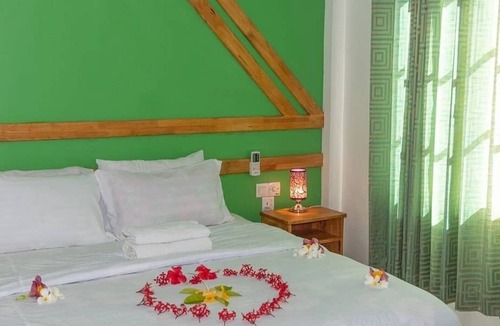 Maafushi Bed & Breakfast | Chao Guesthouse Maafushi - 5 Minutes from Beach
