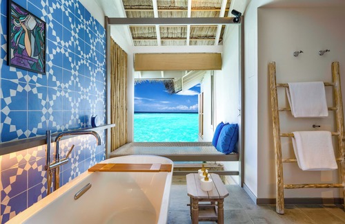 Maamigili Island Resort | Cora Cora Maldives-Premium All-Inclusive