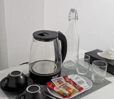 Male House | CRIMSON m STAY