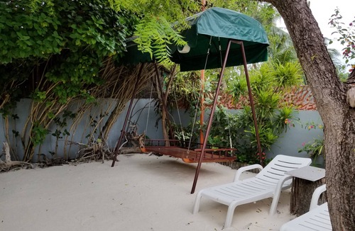 Milandhoo House | Dhaffalhu Tourist lodge