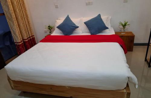Dhidhdhoo House | Dhontakuru Guest House