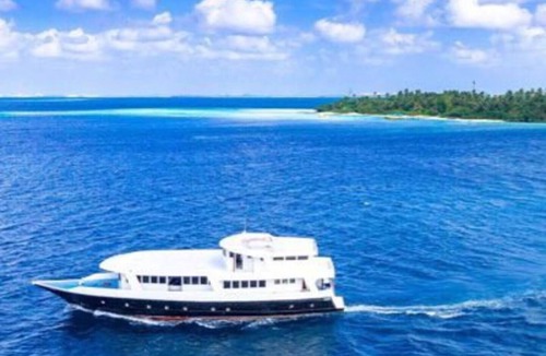 Male Boat Rental | Dream cruise in the Maldives